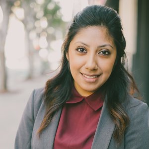 Luz - Dental Assistant